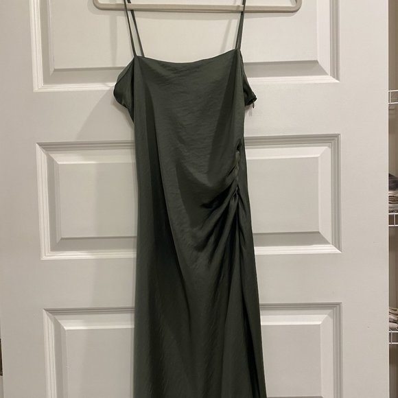 Zara Green Midi Dress - Picture 2 of 4